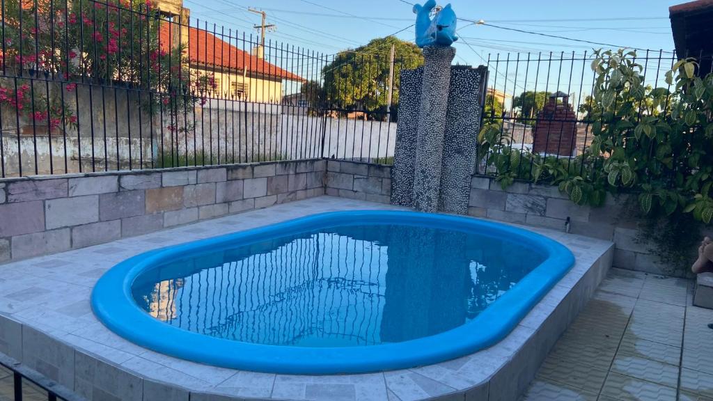 Swimmingpoolen hos eller tæt på Casa em Itamaracá