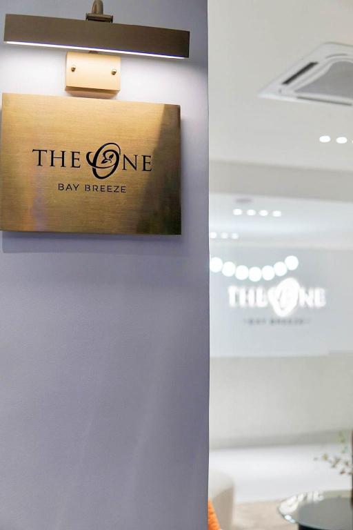 The One Bay Breeze - Resim 23