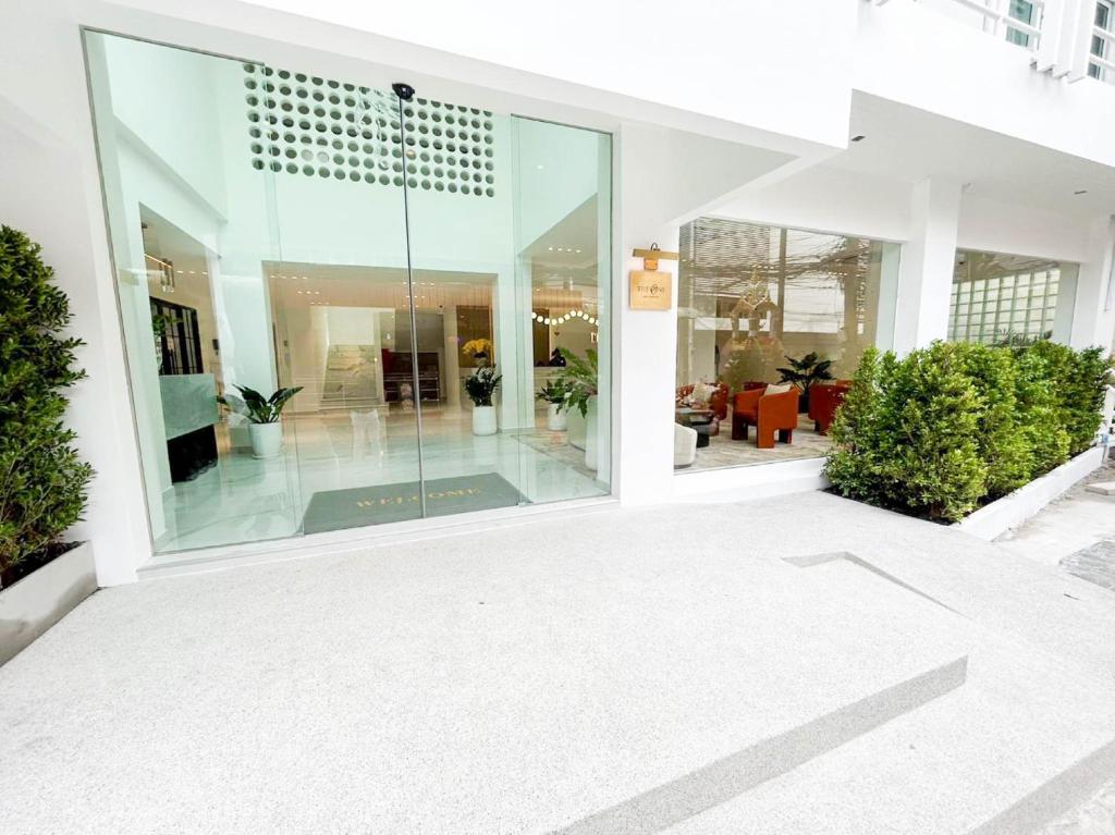 The One Bay Breeze - Resim 9