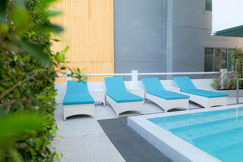 The One Bay Breeze - Resim 31