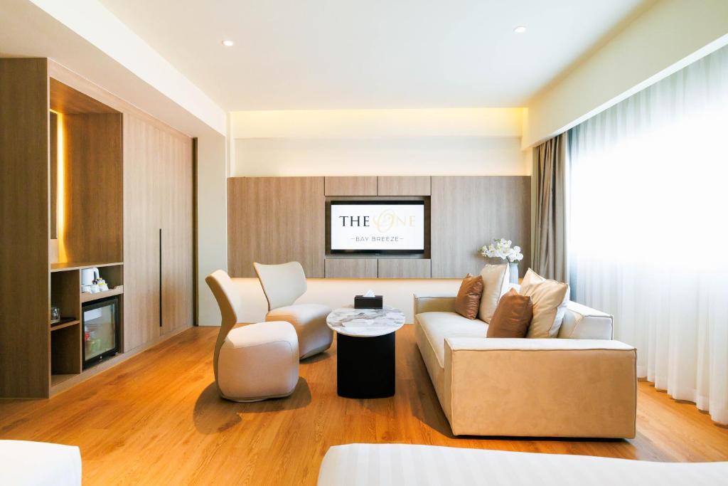 The One Bay Breeze - Resim 33