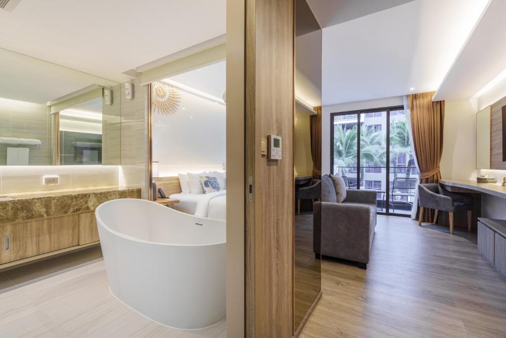 The Marin Phuket Kamala Beach - 15