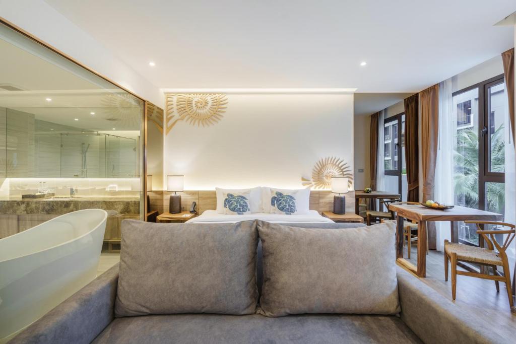 The Marin Phuket Kamala Beach - 11