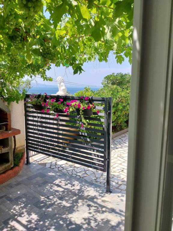 Balkón nebo terasa v ubytování ML Apartman