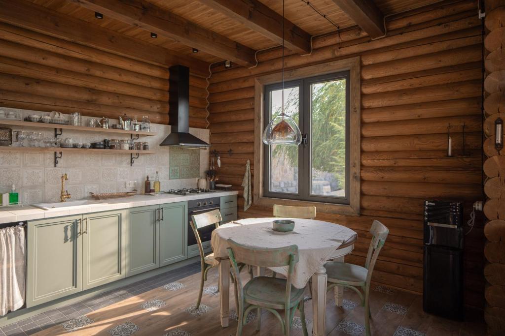 Suitetrails - RIS Signature Villa Zovuni
