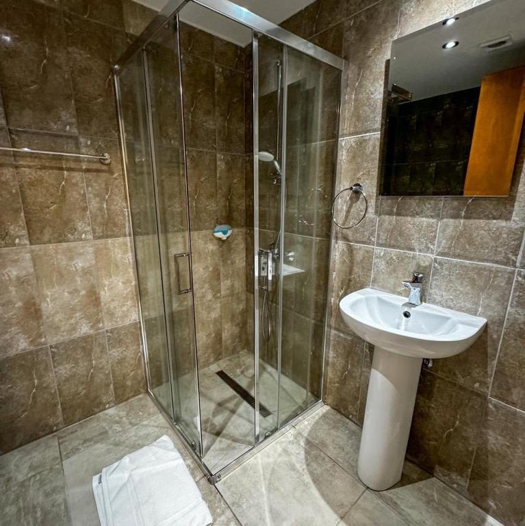 Koupelna v ubytování M. Moniatis Hotel