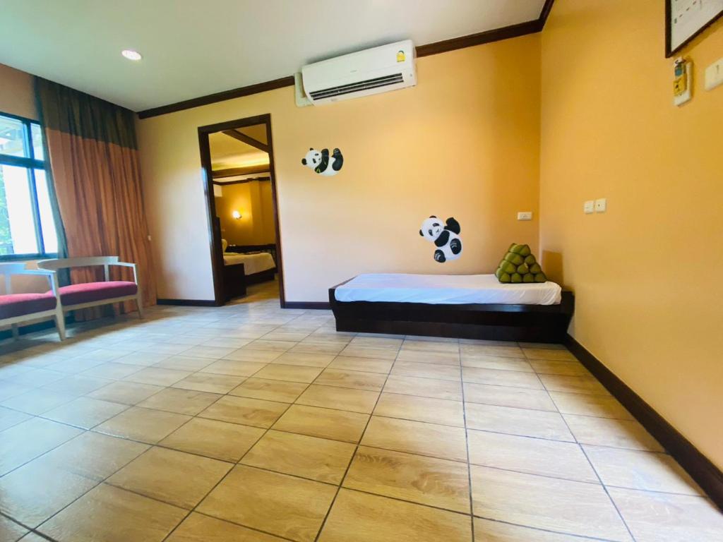 Apartel at Lanta Resort - Resim 28