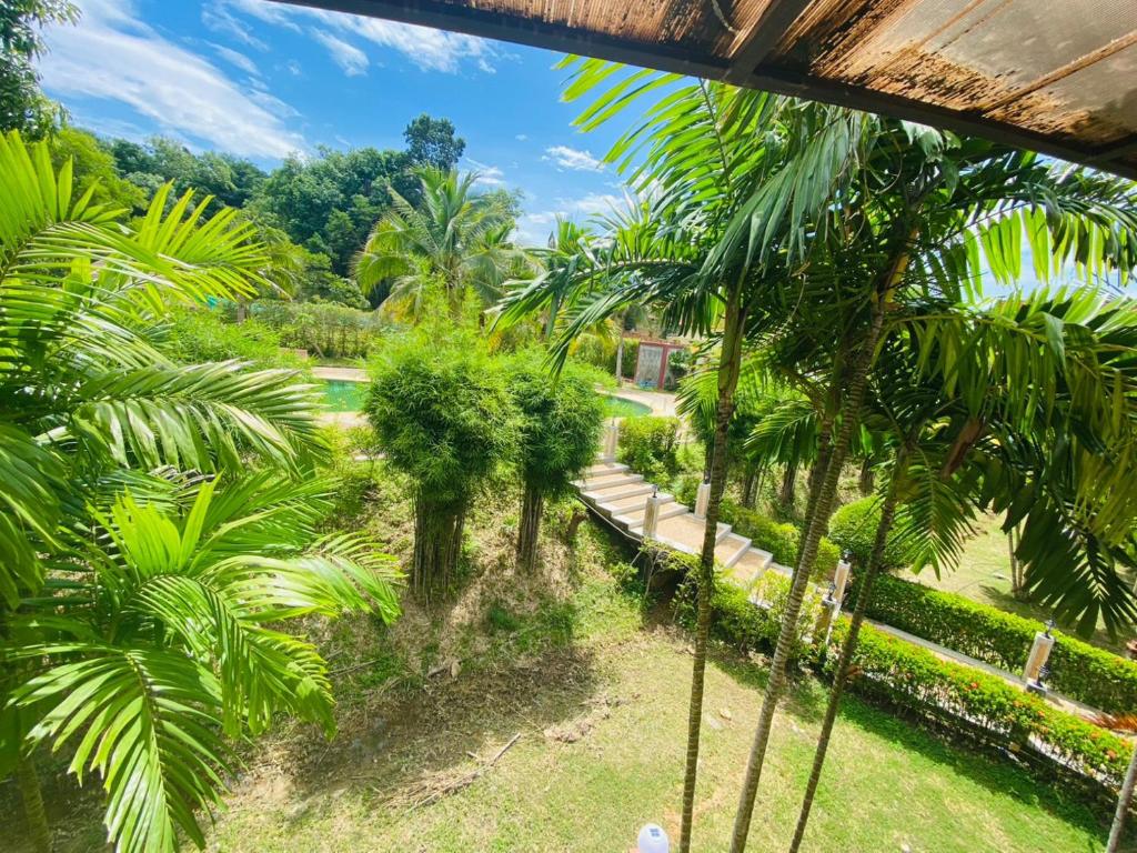 Apartel at Lanta Resort - Resim 13