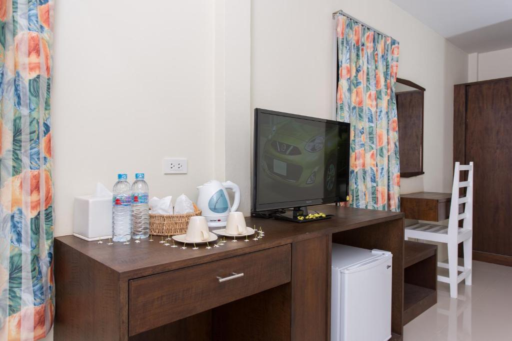 Suksompong Resort - 15