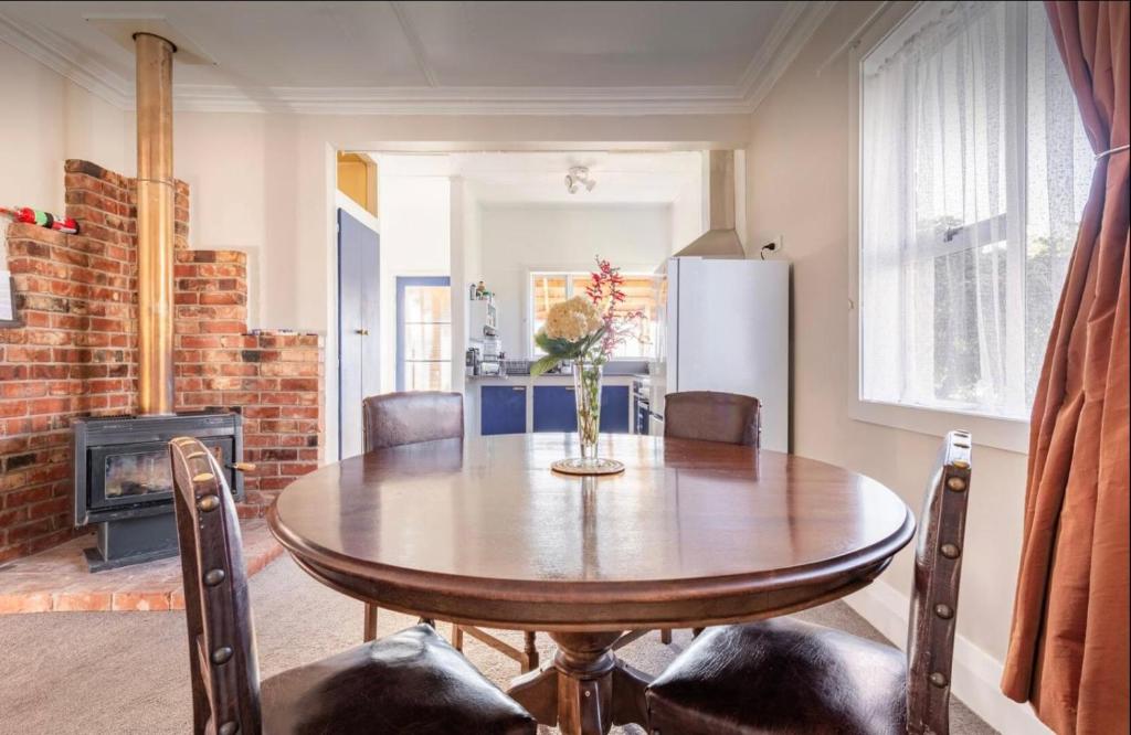 Posezení v ubytování Charming & Bright Stay, Great Location, Dunedin Local Host