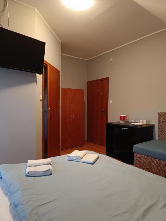 Bursztynowa 2 - Triple Room With Balcony