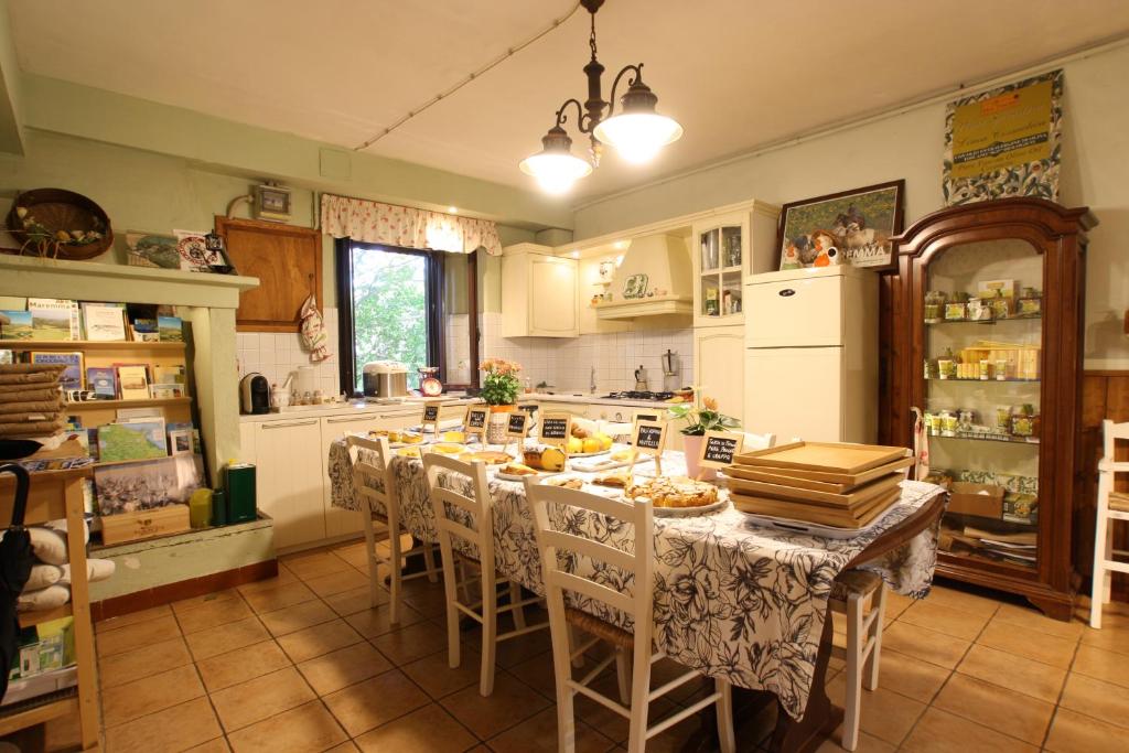 Kuchyň nebo kuchyňský kout v ubytování Agriturismo Peretti