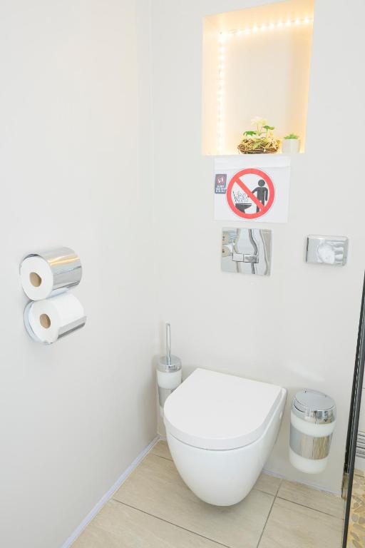 Palais Pálffy Apartments Vienna - Resim 31