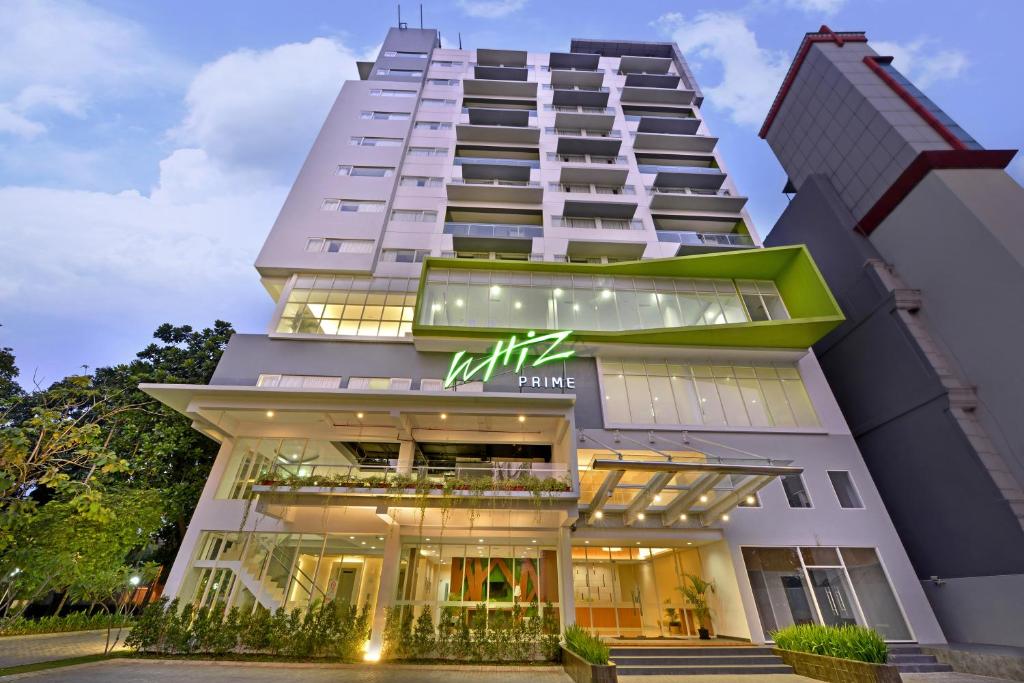 a rendering of the sigma hotel in singapore at Whiz Prime Hotel Pajajaran Bogor in Bogor