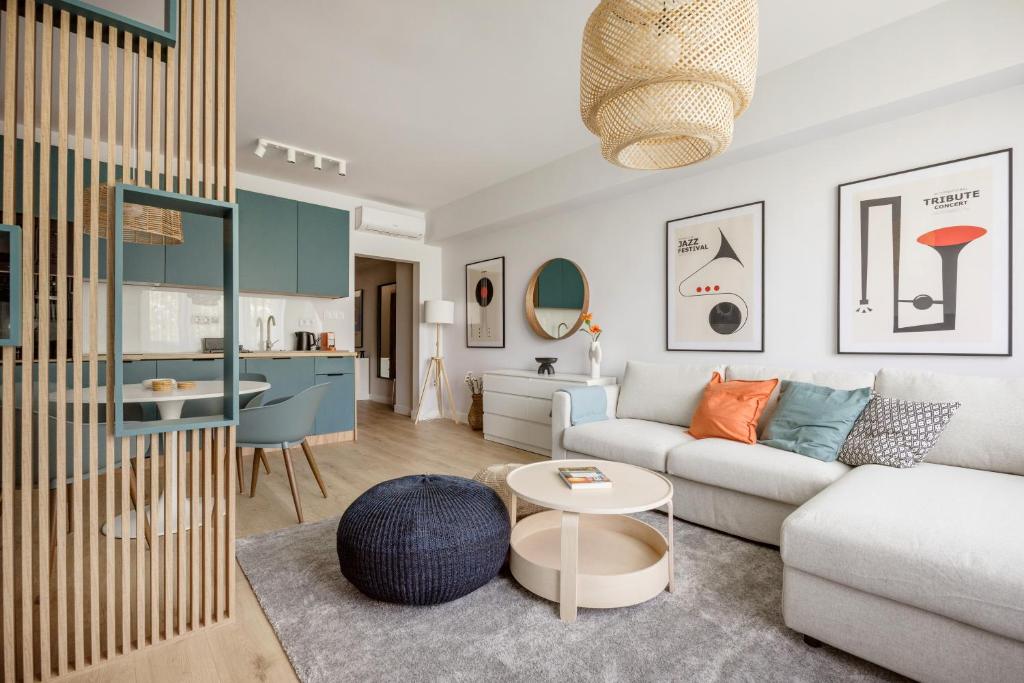 Elegant Home Overlooking the Music Academy 1061 Budapest, Liszt Ferenc tér 6 kép - 1