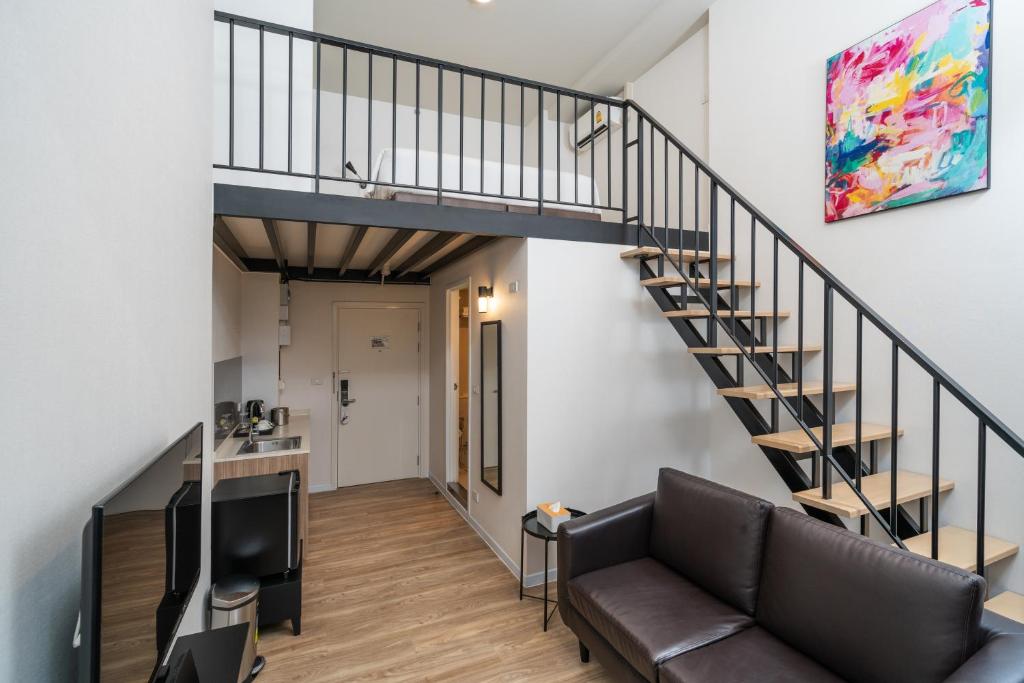 
Deluxe King Room with Living Room - Duplex/Non-Smoking
