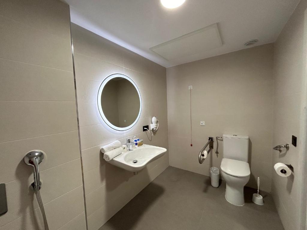 Koupelna v ubytování Hotel Javalambre