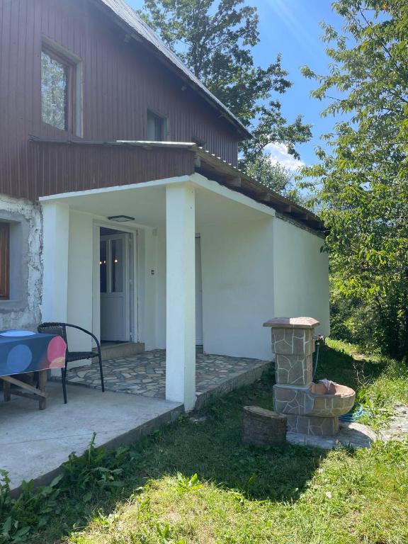Budova, kde se prázdninový dům nachází