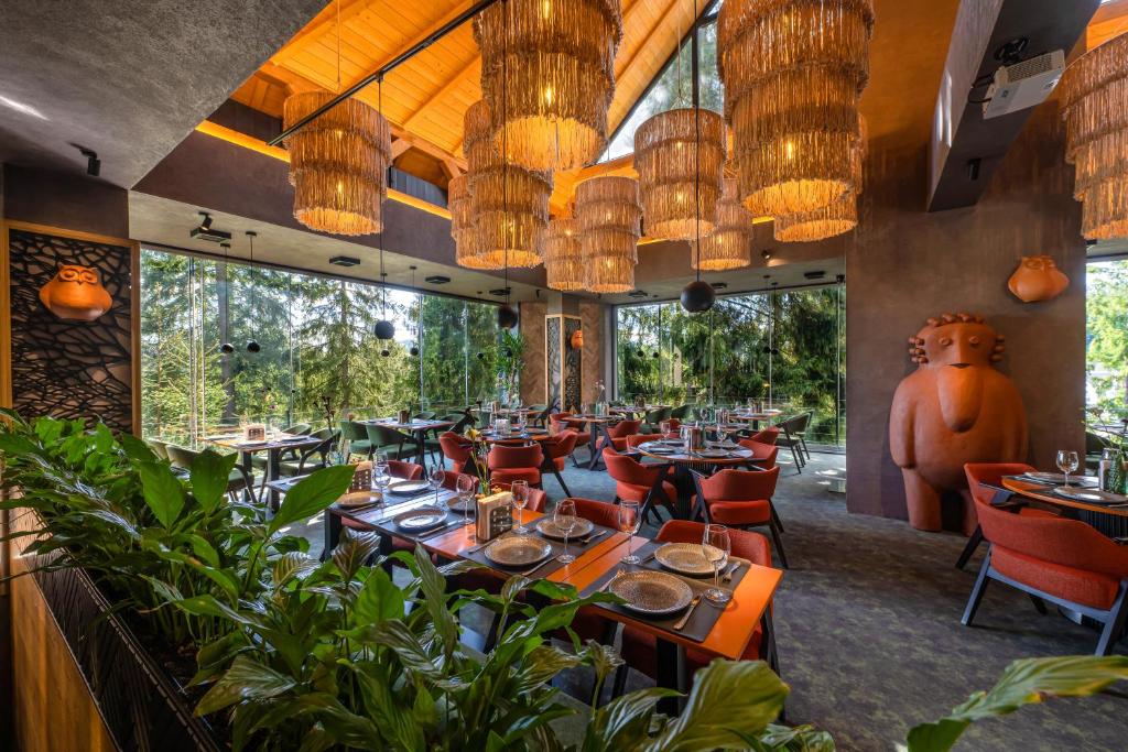 Restaurace v ubytování Stara Pravda Hotel - Vykrutasy