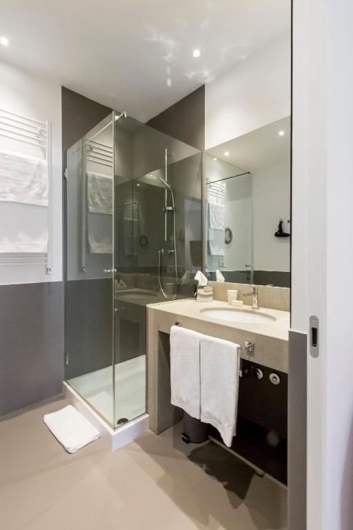 Xenia Guest House - 8