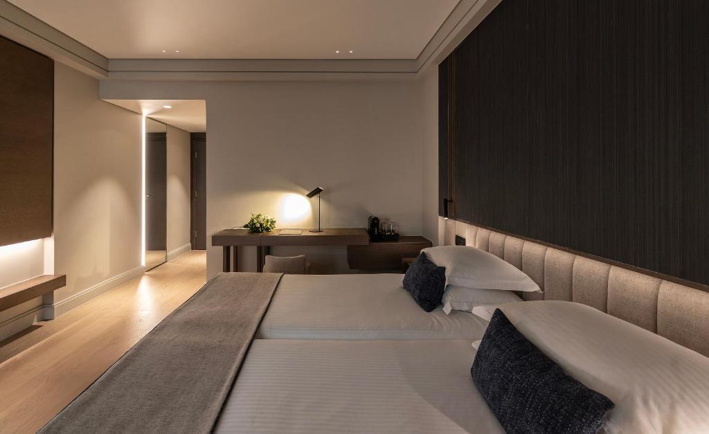 NJV Athens Plaza - Resim 7