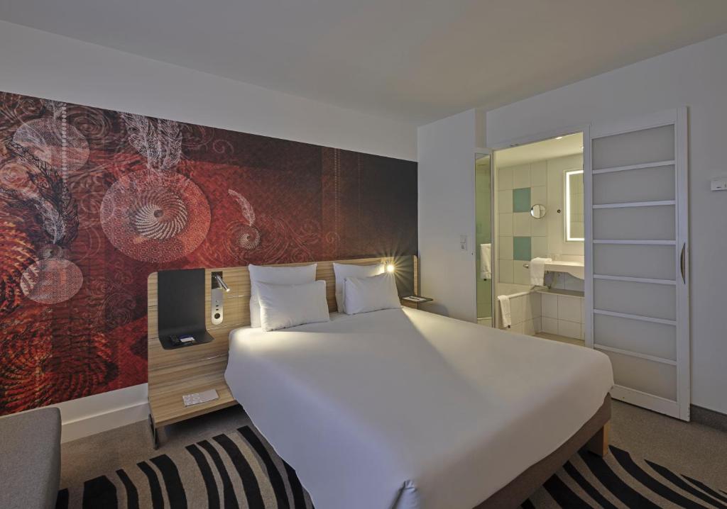Novotel München City - Standard Double Room With Sofa