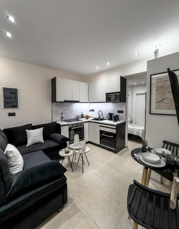 Noémie Luxury Residence in the heart of Zante Town