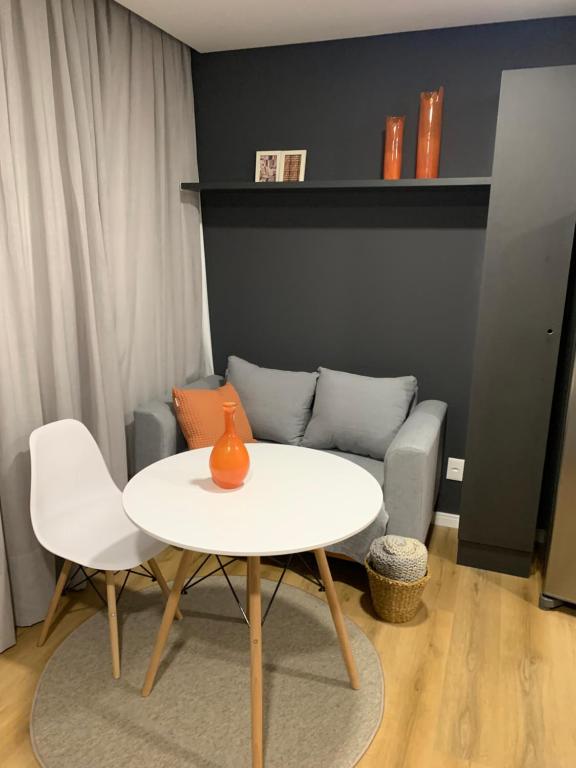 Istumisnurk majutusasutuses LOFT confortável e moderno com garagem perto da FURB e Vila Germânica
