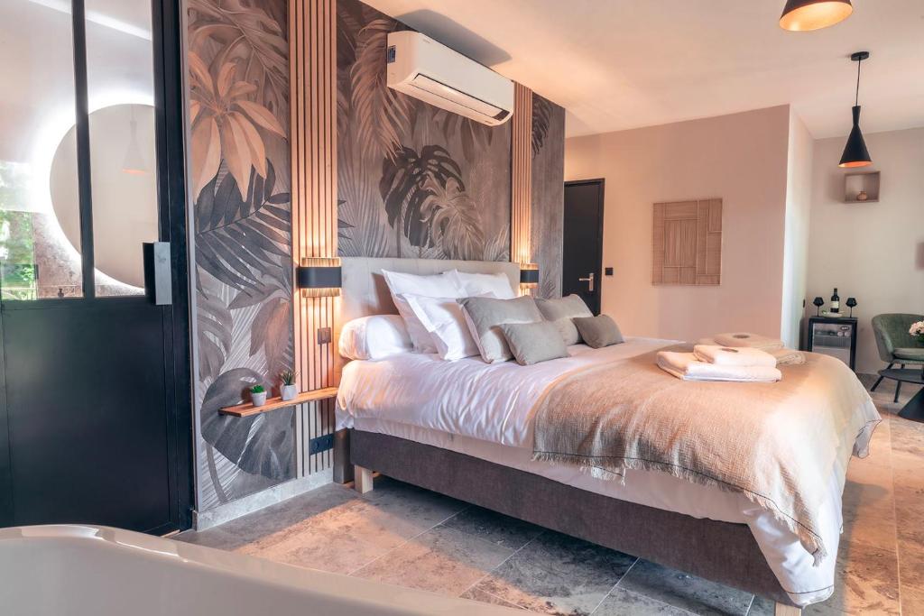 Les Suites de l'Étang - Suite With Mountain View