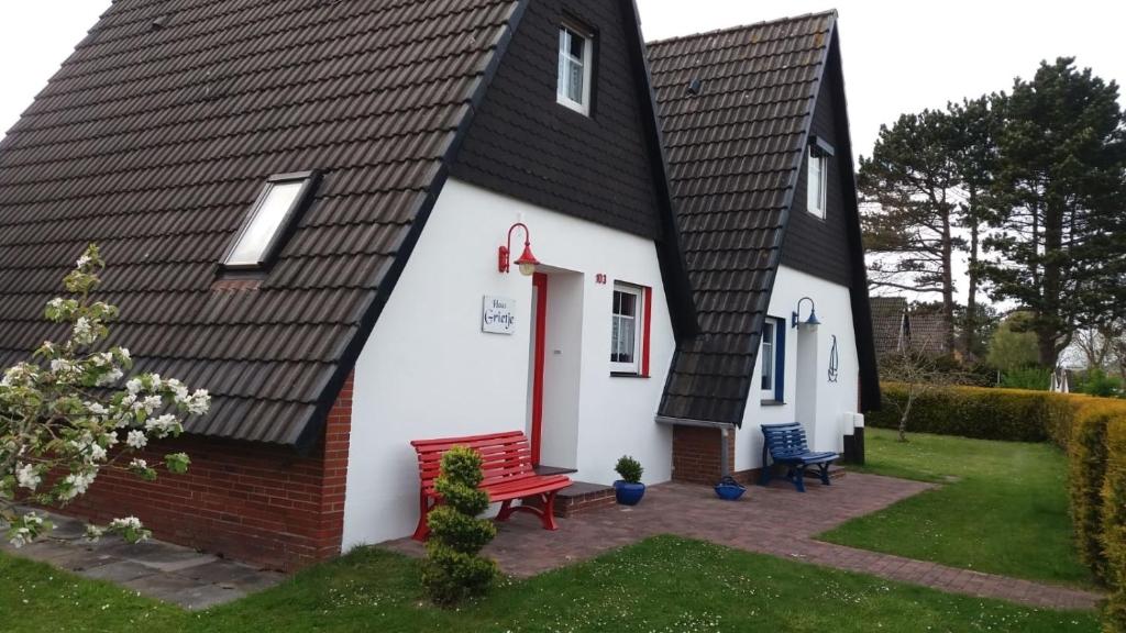 Tòa nhà nơi nhà nghỉ dưỡng tọa lạc