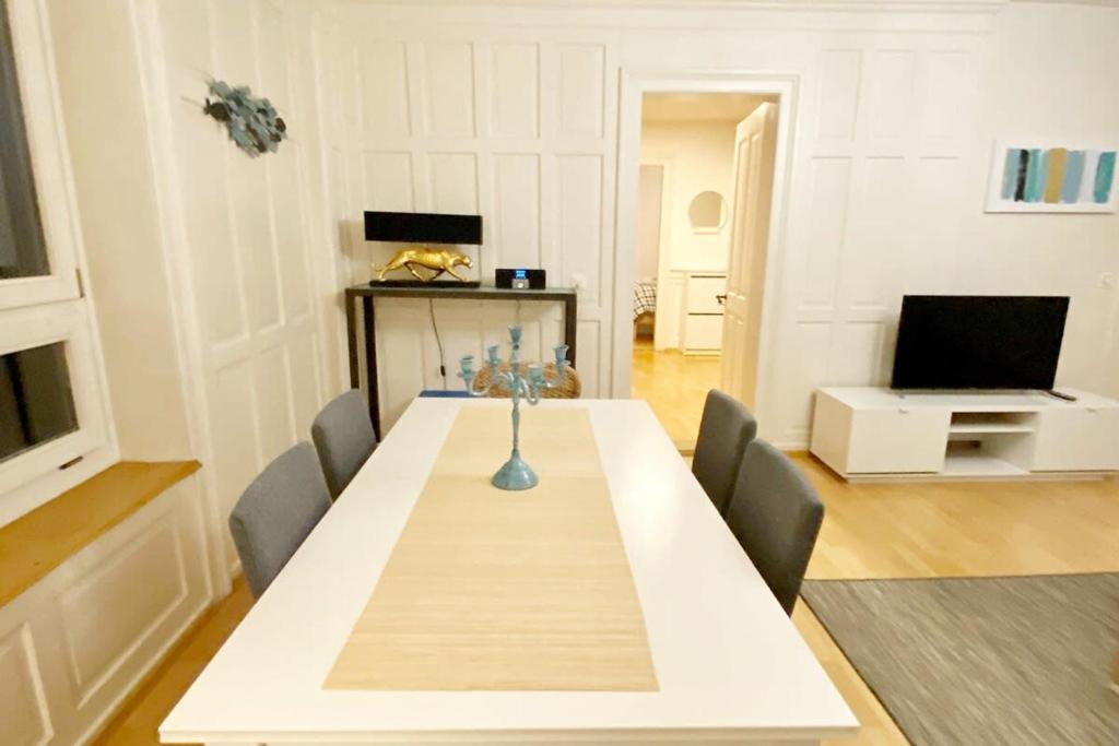 KAYA Apartment TURQUOISE - Downtown 3BR Deluxe Apt - Resim 5