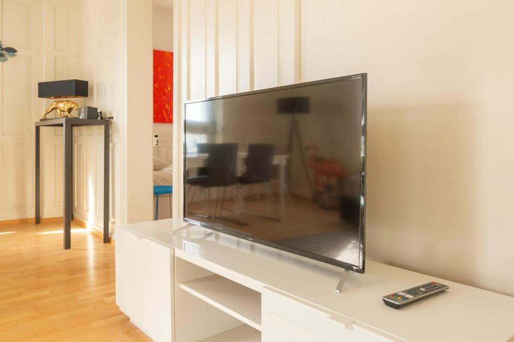 KAYA Apartment TURQUOISE - Downtown 3BR Deluxe Apt - Resim 19