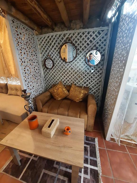 Posezení v ubytování Riad 1001 couleurs