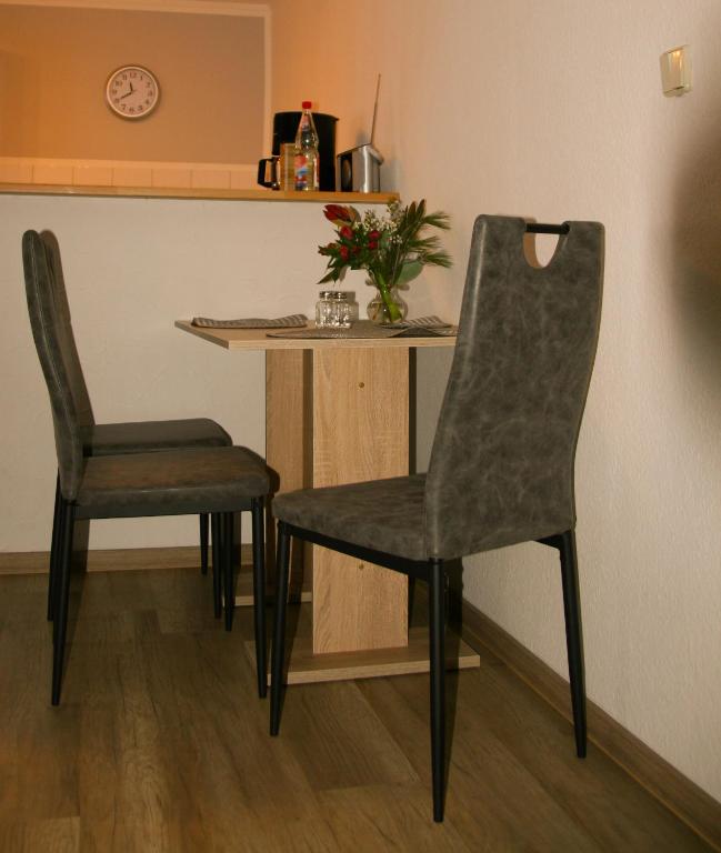 Posezení v ubytování Ferienwohnung Zum Lederbernd