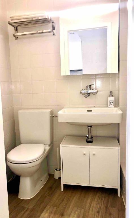 KAYA Apartments M07 - Deluxe Studio Apt in Old Town Zurich - Resim 3