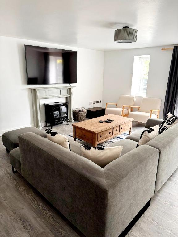 13 WinterSlow Cottage photo