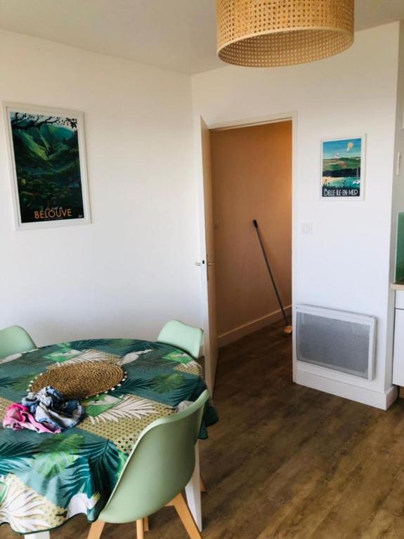 Posezení v ubytování Appartement vue belle iles résidence clipper
