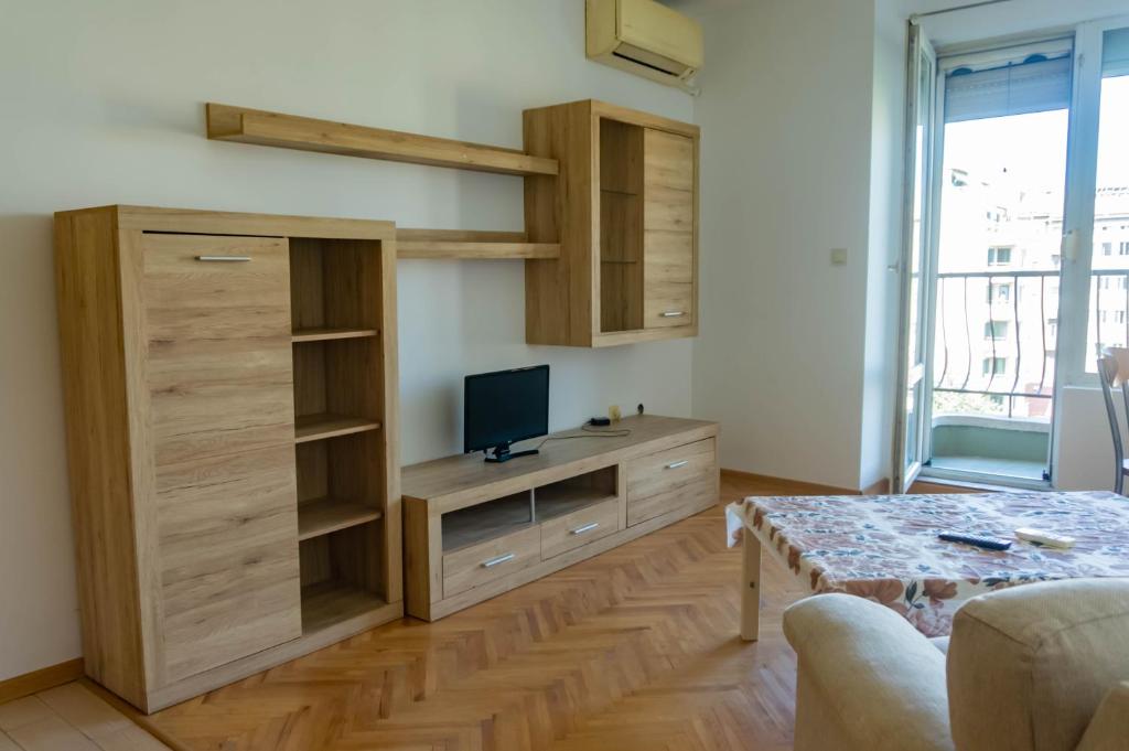 Prime Location with free parking