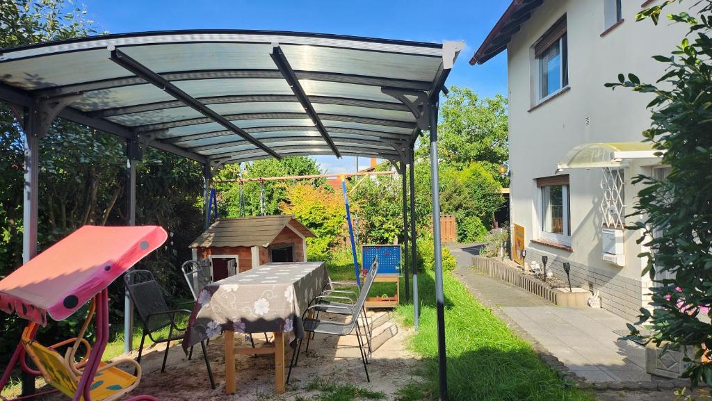 Zahrada ubytování Familienfreundliche Ferienwohnung Eulennest