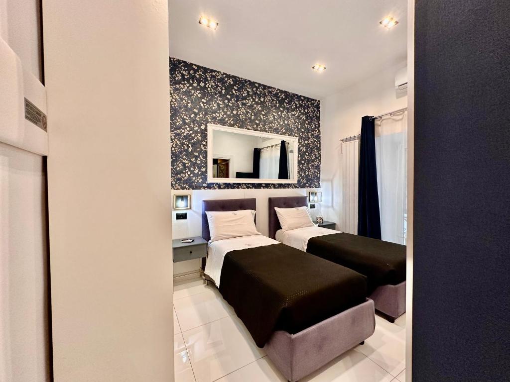 Elegance Rooms Spaccanapoli - 3
