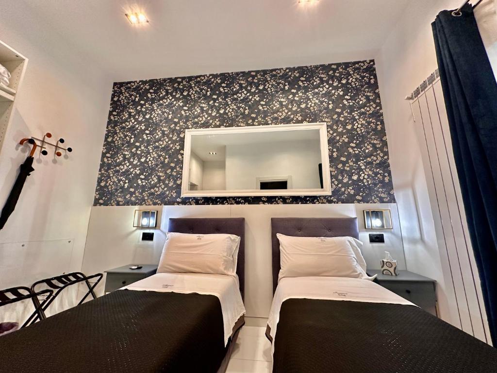 Elegance Rooms Spaccanapoli - 2