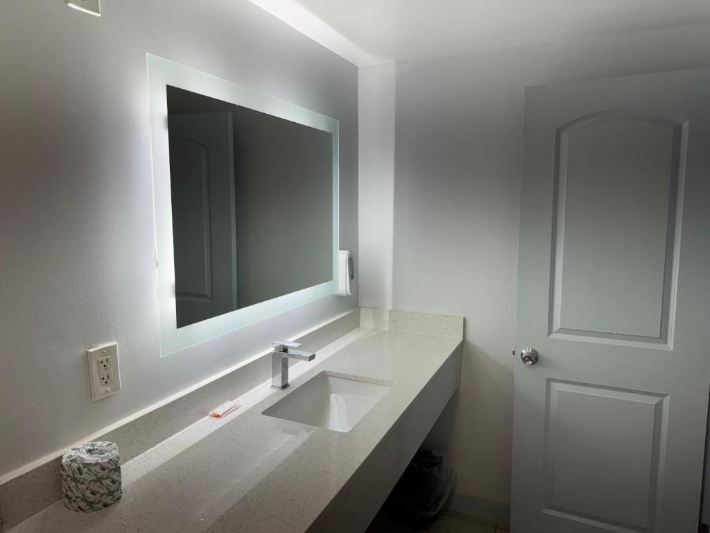 Ocean View Inn - Luxe Tweepersoonskamer Met Uitzicht Op Zee