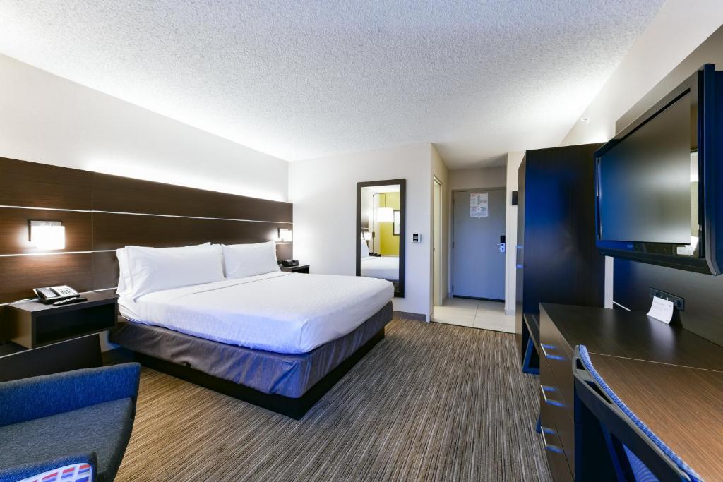Holiday Inn Express Mill Valley San Francisco Area, an IHG Hotel - Room King Con Bañera - Audición Accesible
