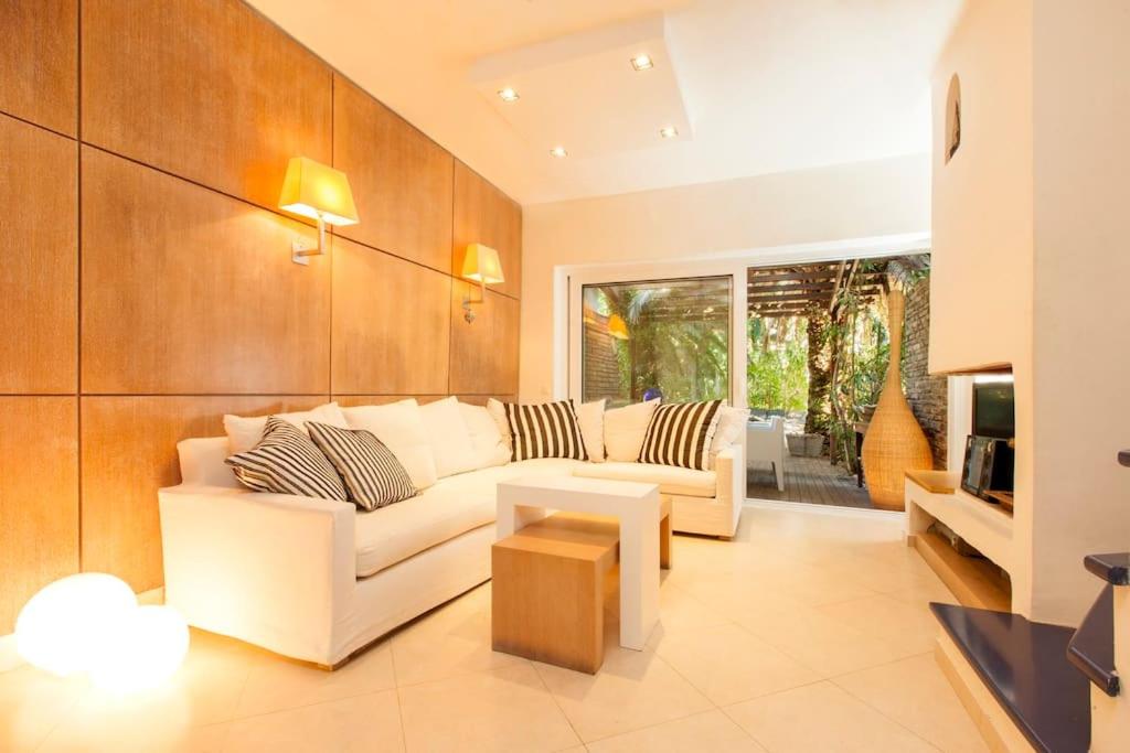 Foto dalla galleria di Exotic Beach House a Pefkohori