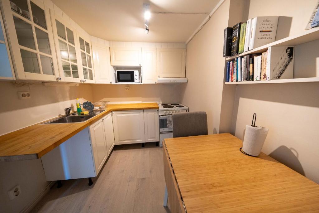 Kuchyň nebo kuchyňský kout v ubytování Villa Vertical - Room Skorgedalen