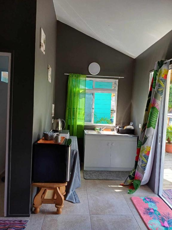 Postel nebo postele na pokoji v ubytování Keamana Lodge 1