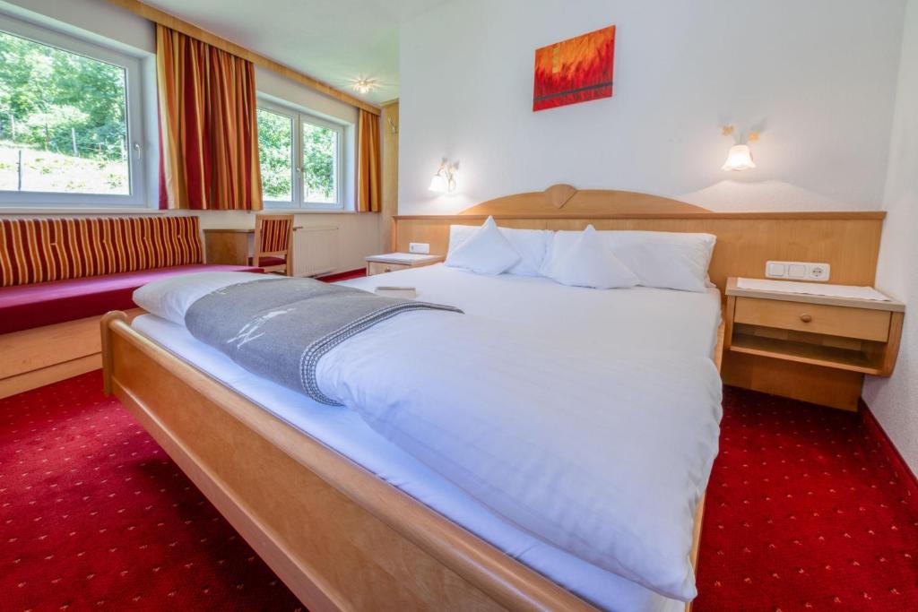 Posteľ alebo postele v izbe v ubytovaní Haus Waldhof