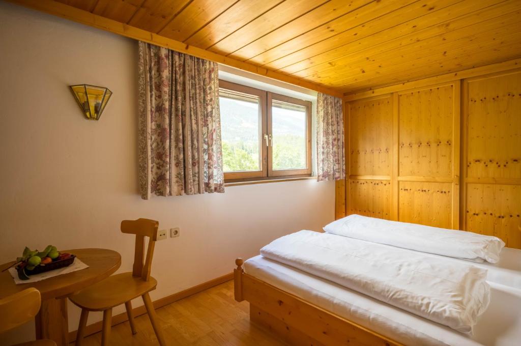 Postel nebo postele na pokoji v ubytování Waldpension Putz