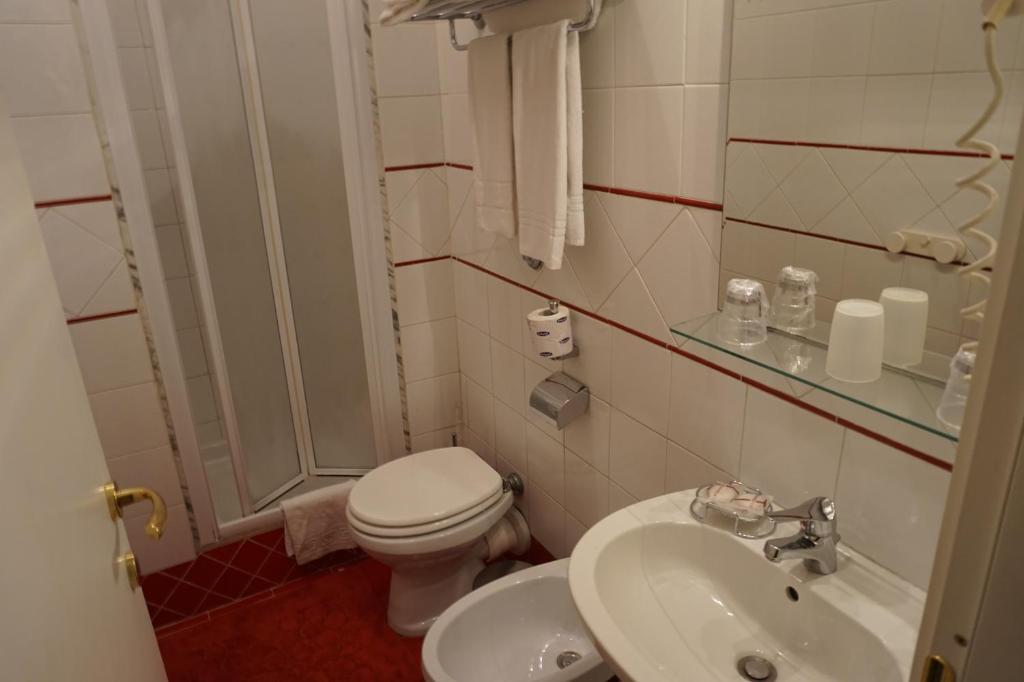 Hotel Fenicia - Resim 20