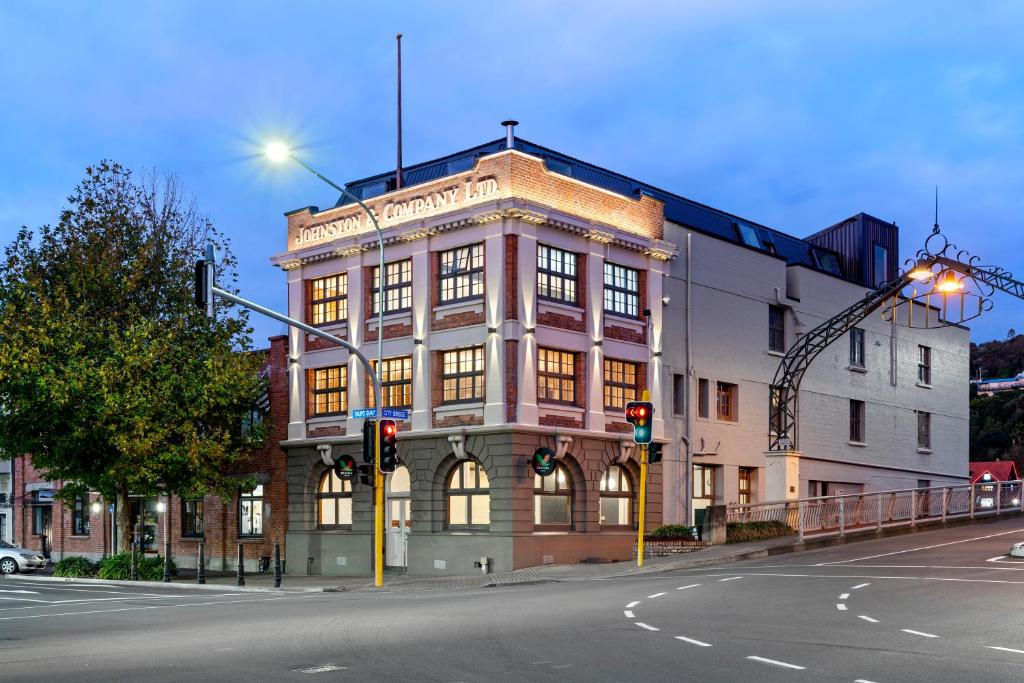 Johnston Apartments - Award-winning building, Your unforgettable stay - Resim 7